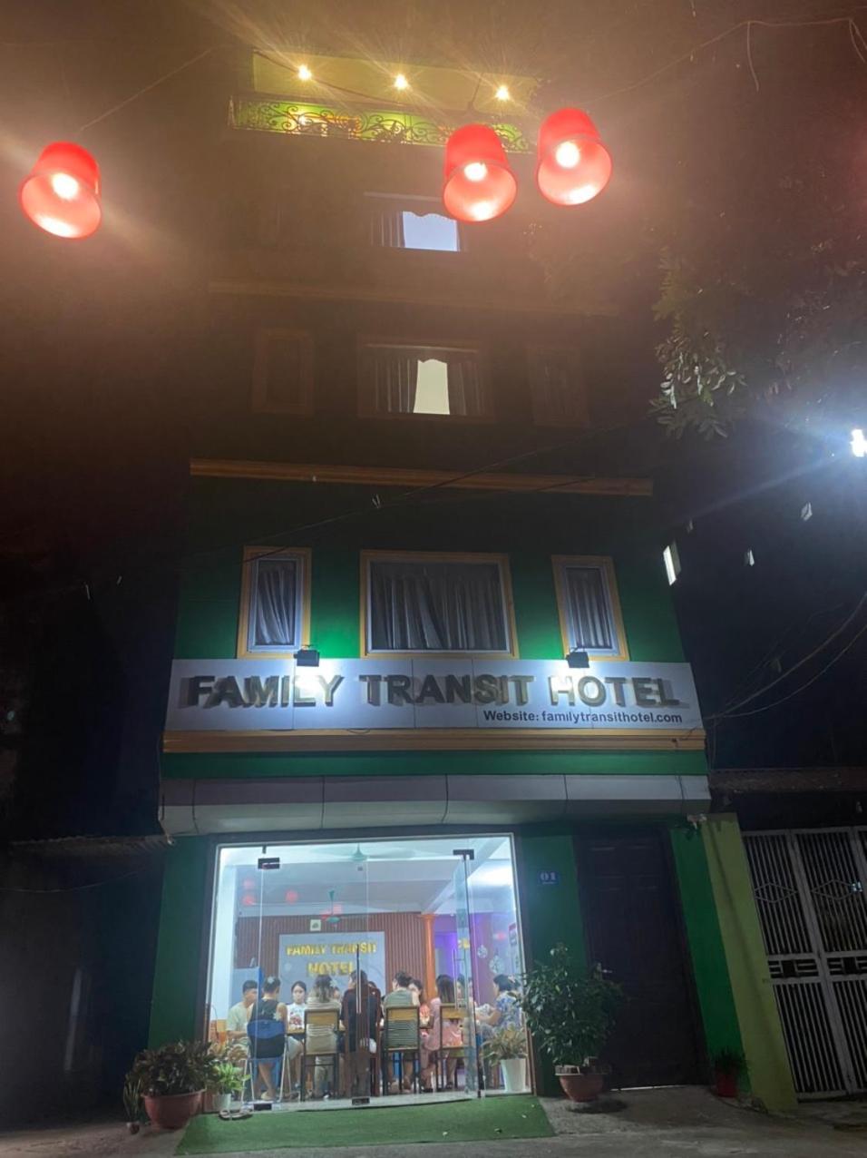 Family Transit Hotel Thach Loi Exterior foto